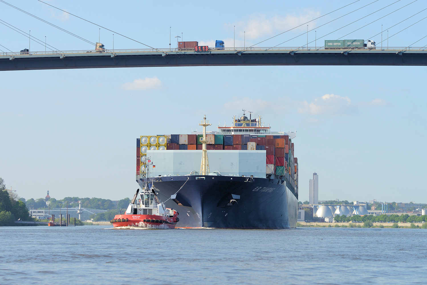 9280 Der Containerfrachter E.R. Tianping läuft in den Hamburger Hafen ein | Schiffsbilder Hamburger Hafen - Schiffsverkehr Elbe